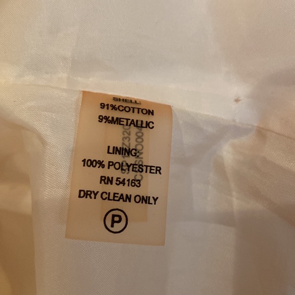 SOLD OFFSITE - Picture 4 of 5